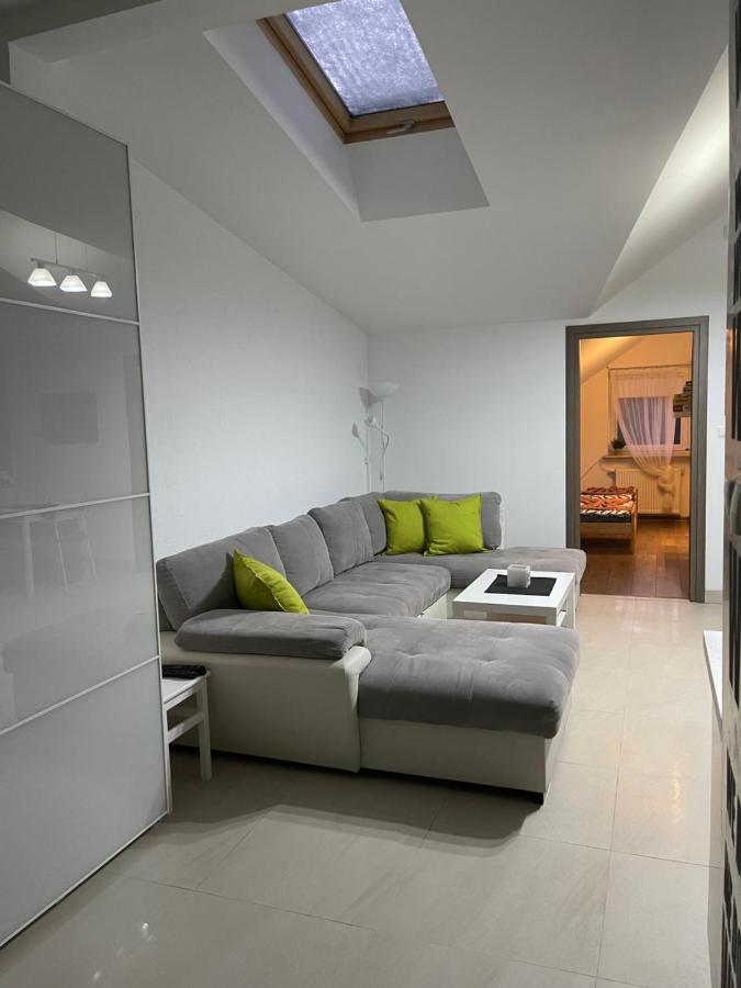 Apartament Rodzinny Ostrowiec Sw Ostrowiec Swietokrzyski Exterior photo